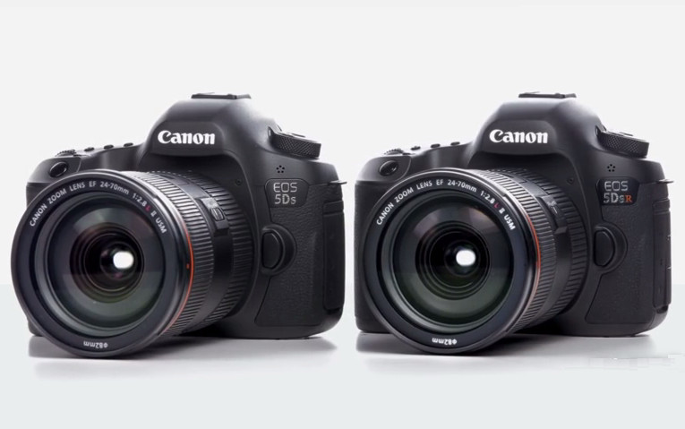 продать фотоаппарат Canon EOS 5DS R