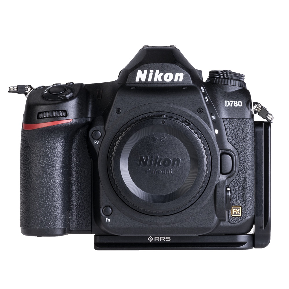 Продать фотоаппарат Nikon d780